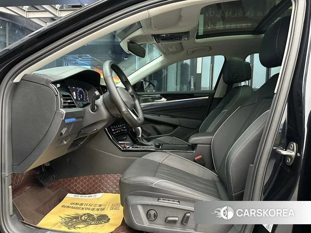Volkswagen Passat id 4261707 из Китая 9