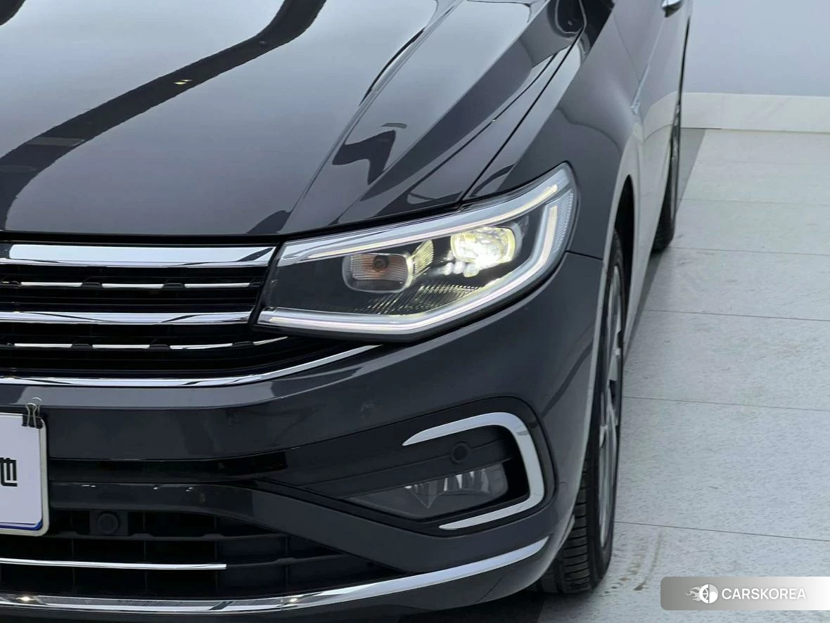 Volkswagen Bora 2023 Черный из Китая, фото 6