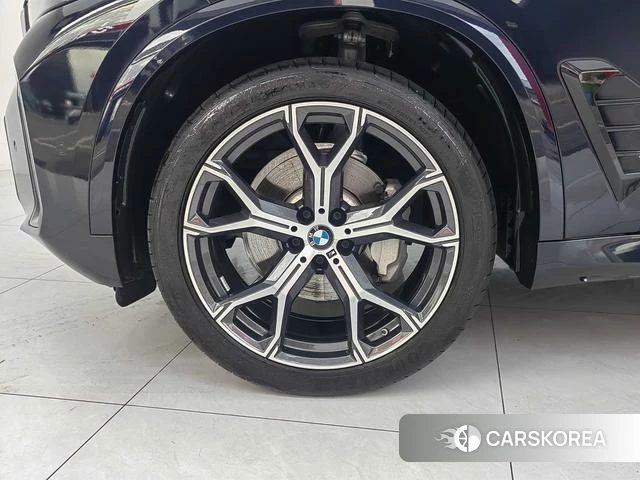 BMW X5 id 4365859 из Китая 12