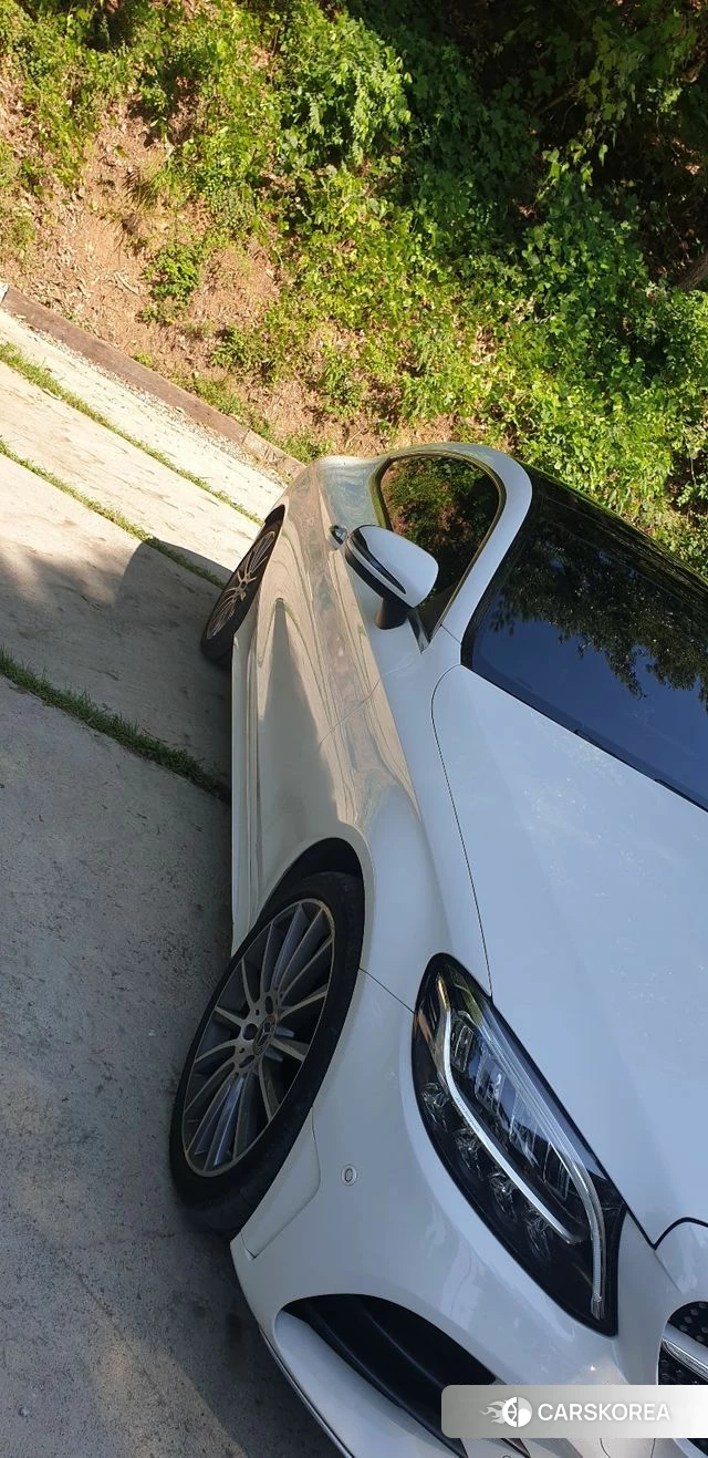 Mercedes-Benz C-Class W205 2019 Белый из Кореи, фото 2