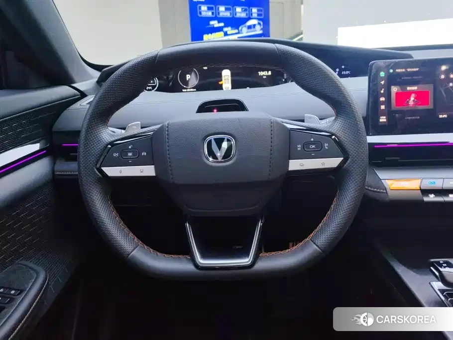 Chang'an UNI-V id 4622490 из Китая 8