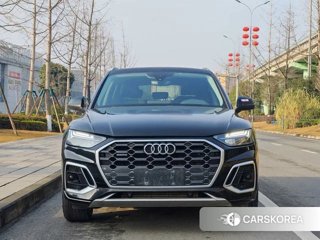 Audi Q5L id 4261376 из Китая 8