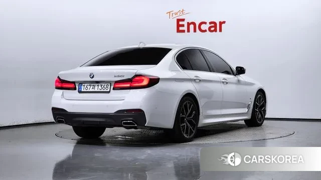 BMW 5 Series (G30) id 3058490 из Кореи 12