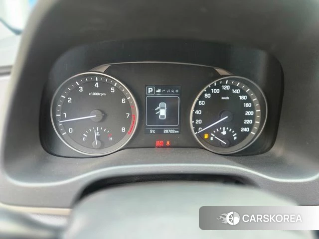 Hyundai Avante AD 2018 Серый из Кореи, фото 2