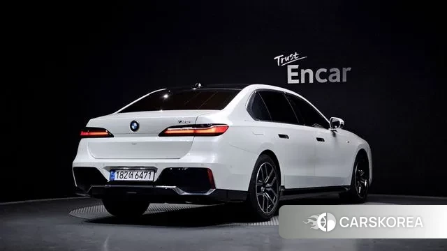 BMW 7 Series (G70) id 3739847 из Кореи 12