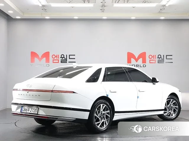 Hyundai Grandeur Hybrid (GN7) id 3405665 из Кореи 12