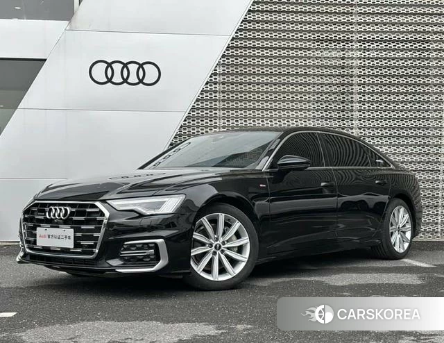 Audi A6L id 4182634 из Китая 9