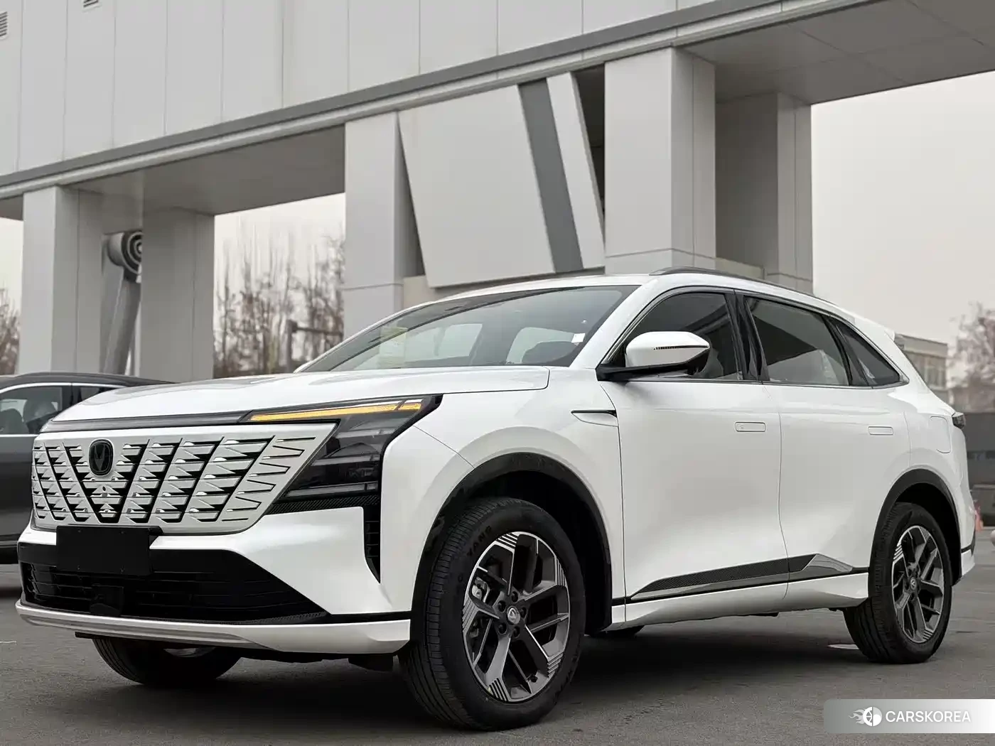Chang'an CS75PLUS 2026 Белый из Китая, фото 2