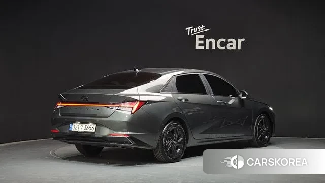 Hyundai Avante Hybrid (CN7) id 3498609 из Кореи 12