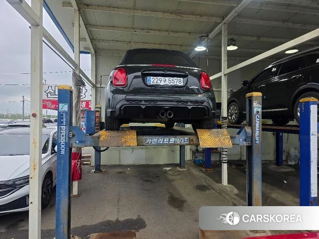 Mini Cooper S Convertible 2022 Светло-зеленый из Кореи, фото 2