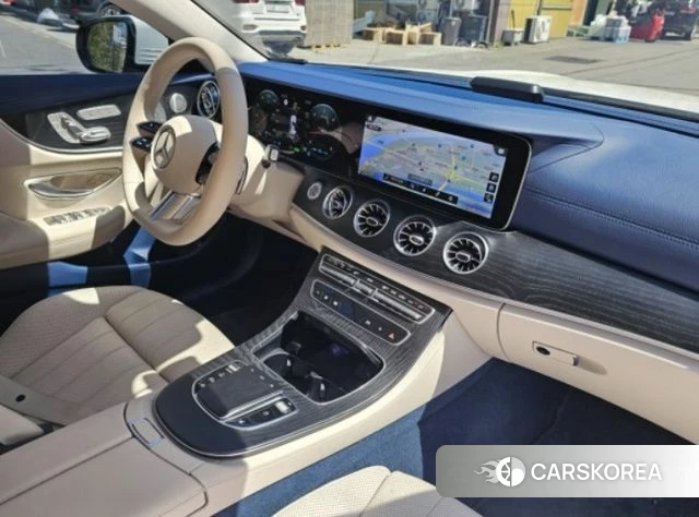 Mercedes-Benz E-Class W213 2022 Белый из Кореи, фото 2