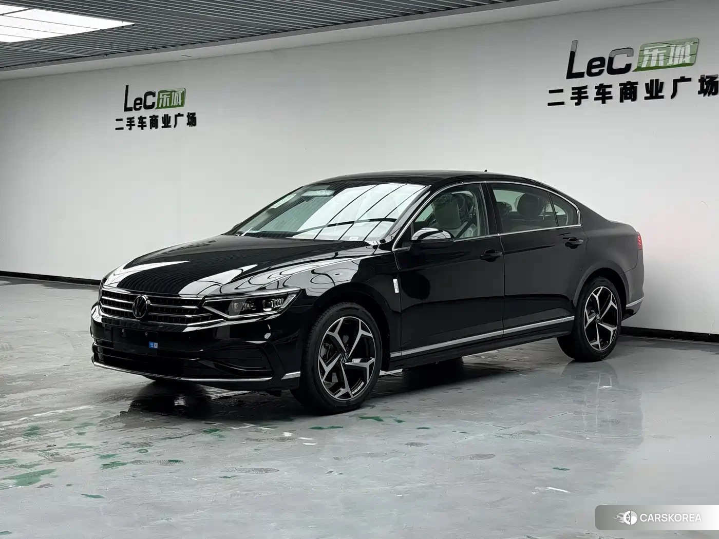 Volkswagen Magotan id 4538700 из Китая 9