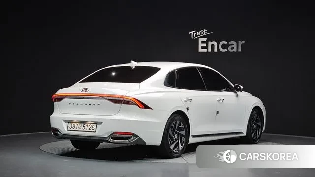 Hyundai The New Grandeur IG Hybrid id 3747346 из Кореи 12