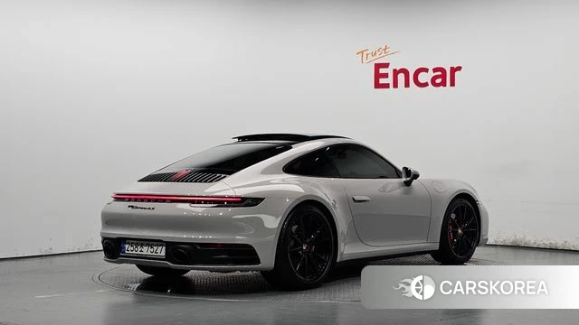 Porsche 911(992) id 4667234 из Кореи 12