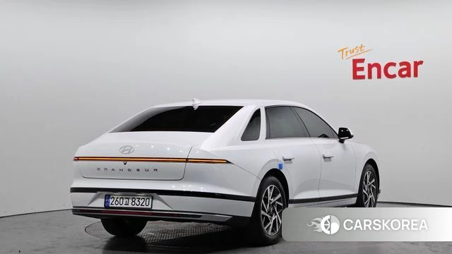 Hyundai Grandeur (GN7) id 3817922 из Кореи 12