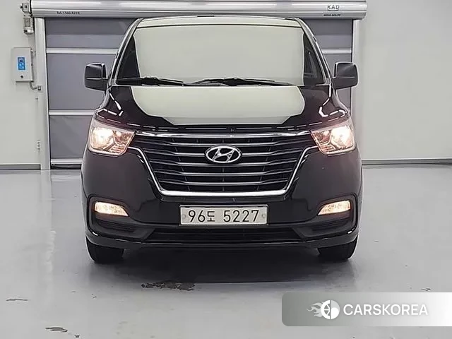 Hyundai The New Grand Starex id 3488860 из Кореи 10