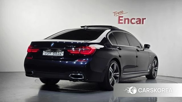 BMW 7 Series (G11) id 4502352 из Кореи 12