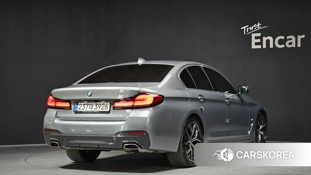 BMW 5 Series (G30) id 4360711 из Кореи 12