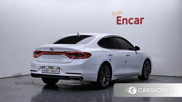 Hyundai Grandeur IG id 4403661 из Кореи 12
