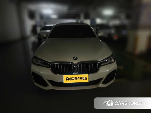 BMW 5 series 2022 Белый из Китая, фото 2