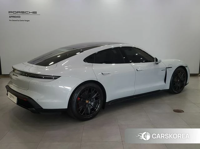 Porsche Taycan id 4462543 из Кореи 12