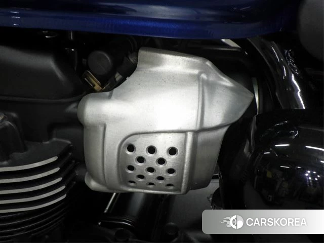 Engine photo