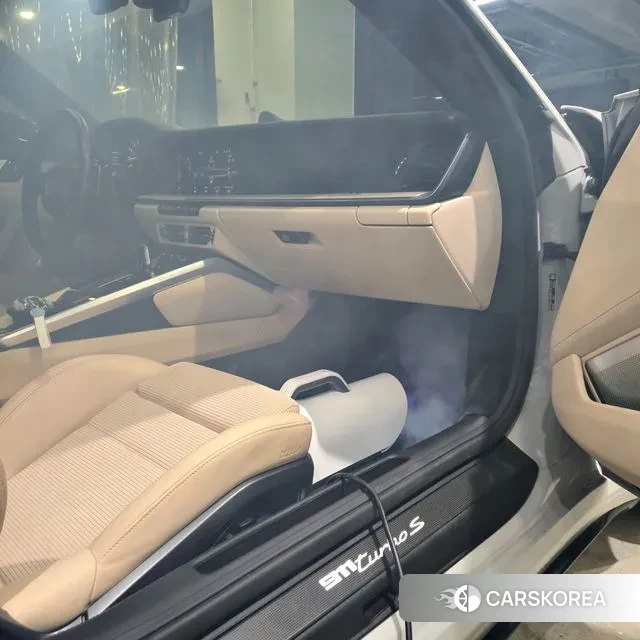 Porsche 911(992) id 3561972 из Кореи 12