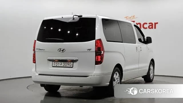 Hyundai The New Grand Starex id 3535601 из Кореи 12