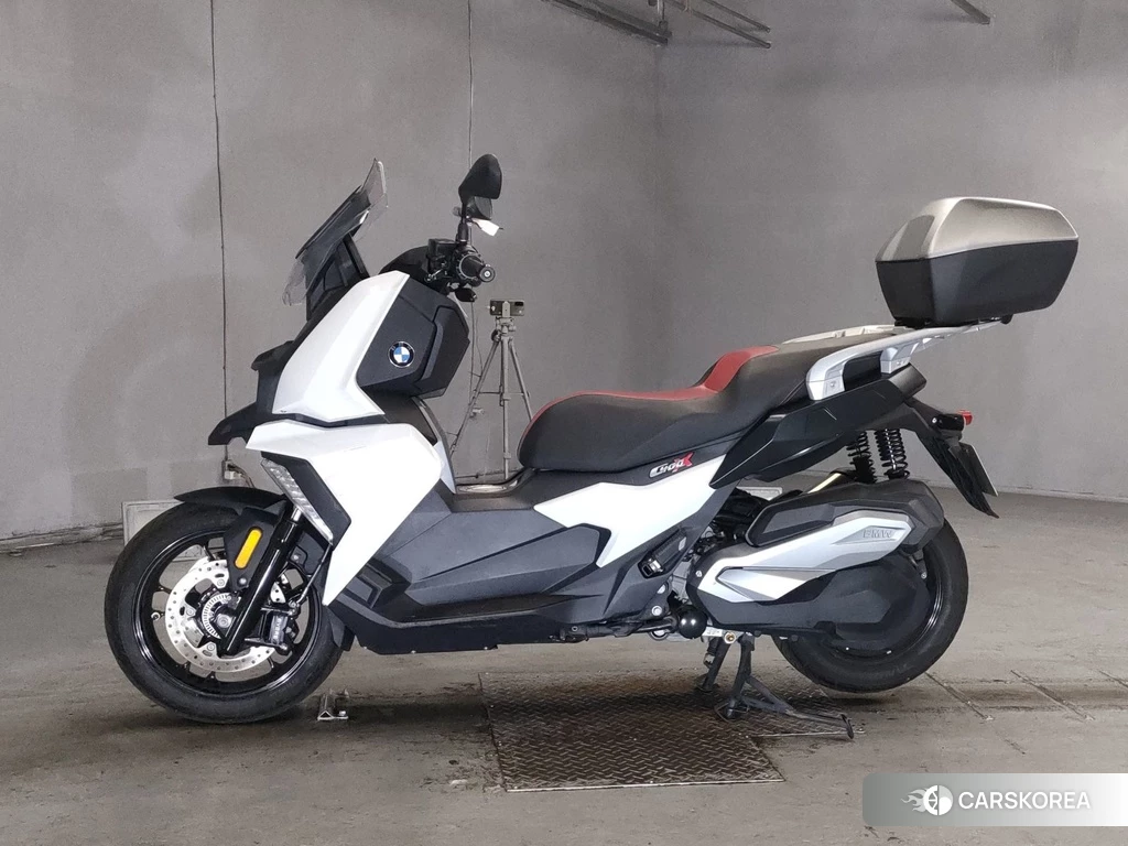 Проданный BMW C400X 2020 из Японии, фото 2