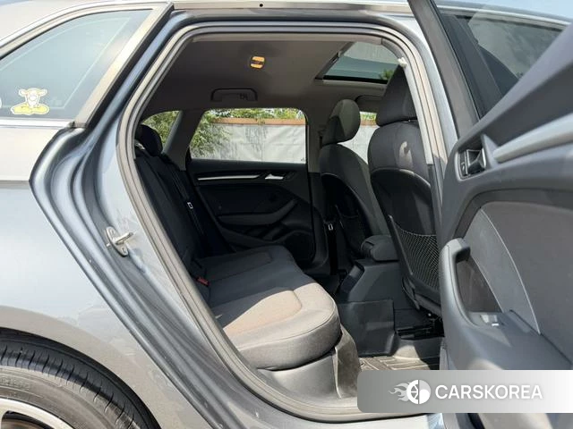 Audi A3 id 4393871 из Китая 12