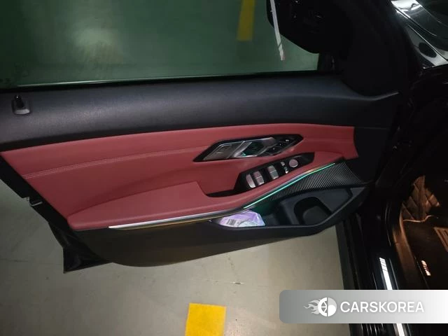 BMW 3 series id 4391999 из Китая 12