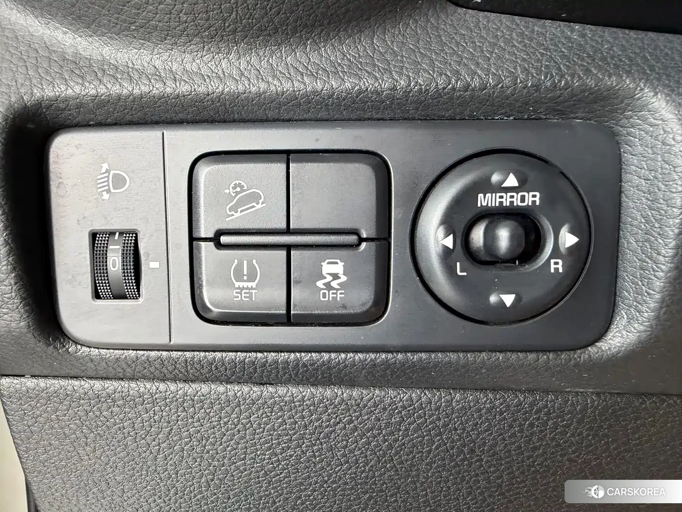 Kia KX1 2022 Белый из Китая, фото 2