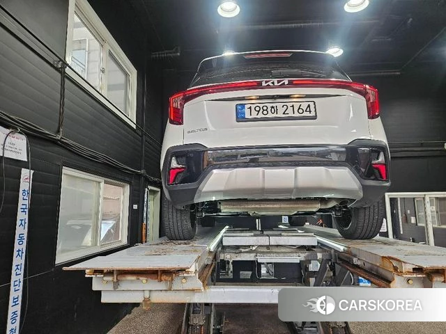 Kia The New Seltos 2023 Белый из Кореи, фото 2