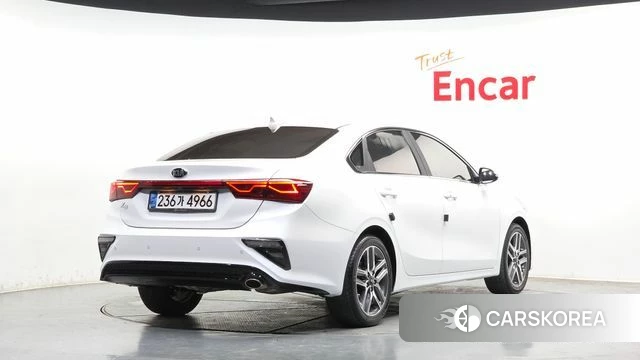 Kia Come New K3 id 4179747 из Кореи 12