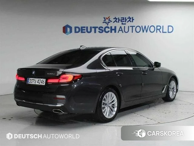 BMW 5 Series (G30) id 4550932 из Кореи 12