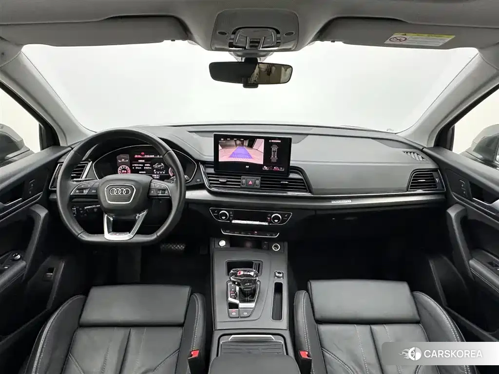 Audi Q5L id 4659909 из Китая 12