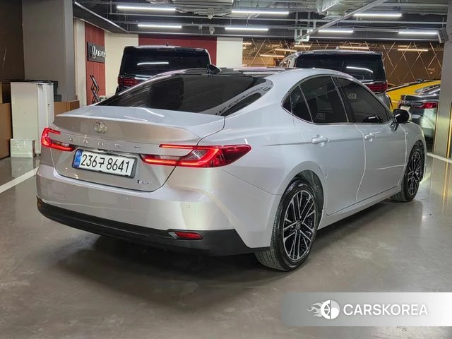 Toyota Camry (XV80) id 3896510 из Кореи 11