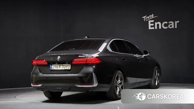 BMW 5 Series (G60) id 3420257 из Кореи 12