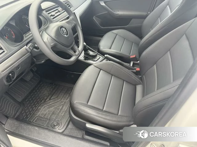 Volkswagen Lavida 2023 Белый из Китая, фото 4