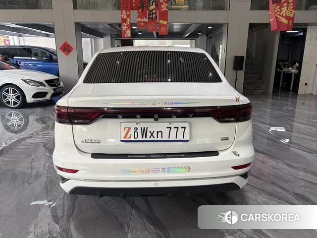 Geely Automobile Emgrand id 4221221 из Китая 12
