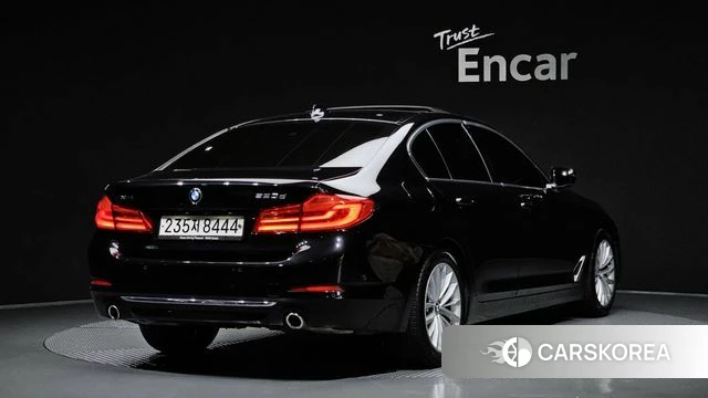 BMW 5 Series (G30) id 4551525 из Кореи 12
