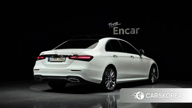 Mercedes-Benz E-Class W213 id 4231917 из Кореи 12