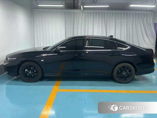 Honda Accord id 4260276 из Китая 12