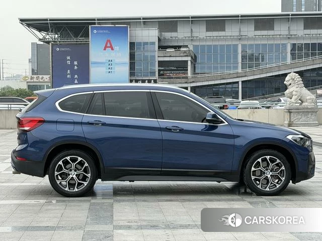 BMW X1 id 4297478 из Китая 12