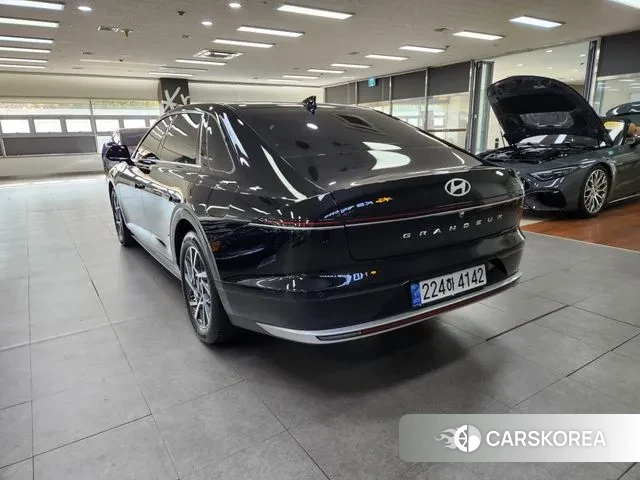 Hyundai Grandeur (GN7) id 3365331 из Кореи 12