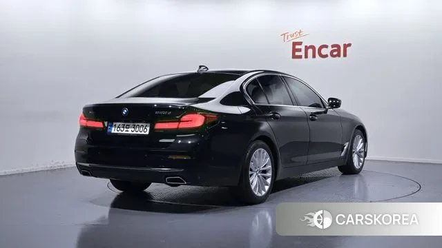 BMW 5 Series (G30) id 3519080 из Кореи 12