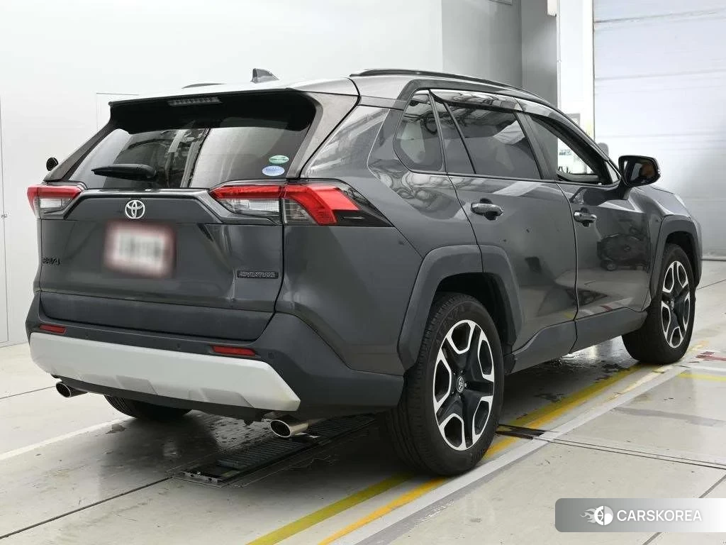 Toyota RAV4 2019 из Японии, фото 2