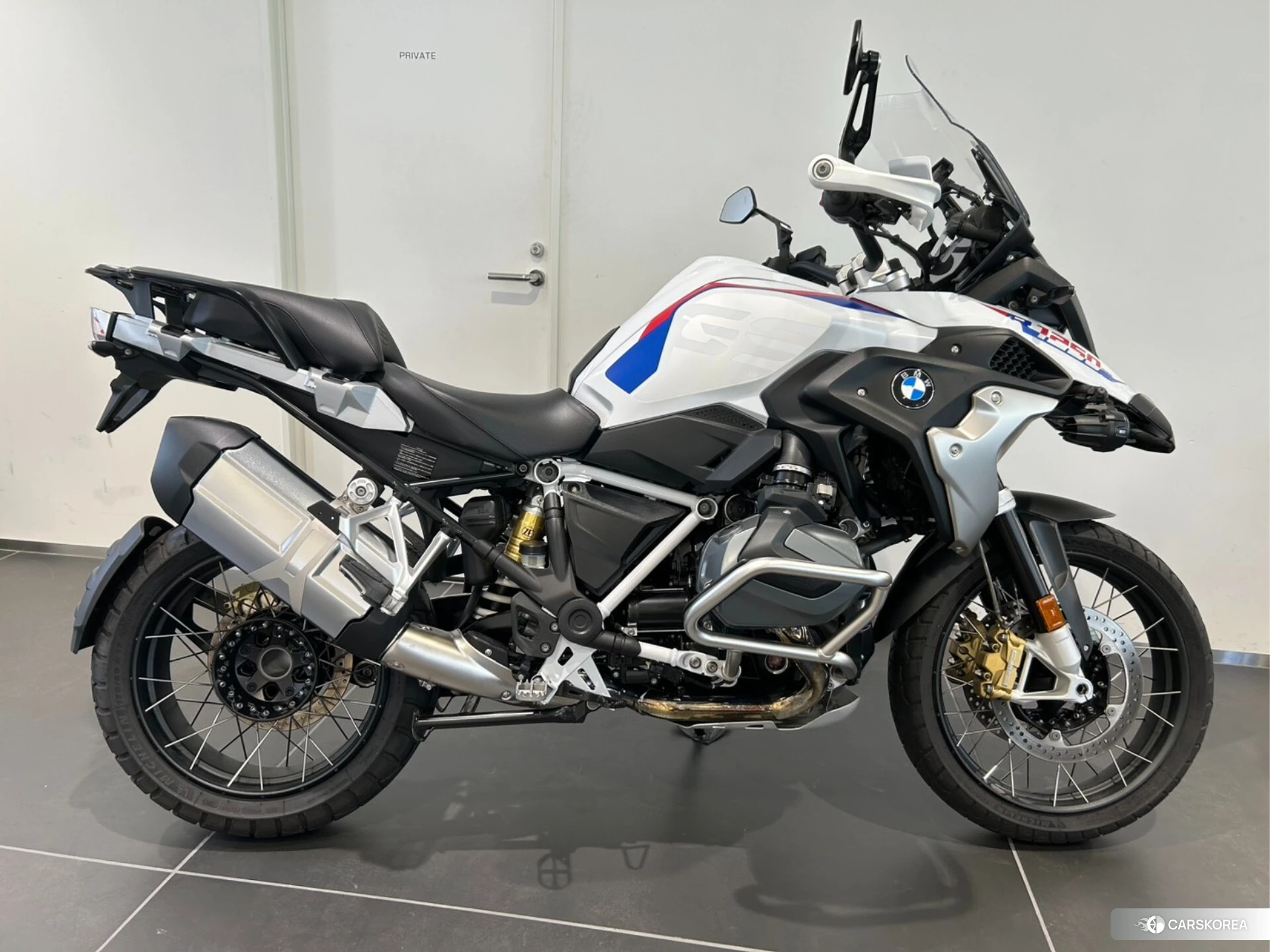 Проданный BMW R1250GS 2022 из Японии
