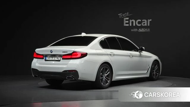 BMW 5 Series (G30) id 3851655 из Кореи 12