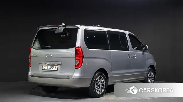 Hyundai The New Grand Starex id 3077018 из Кореи 12